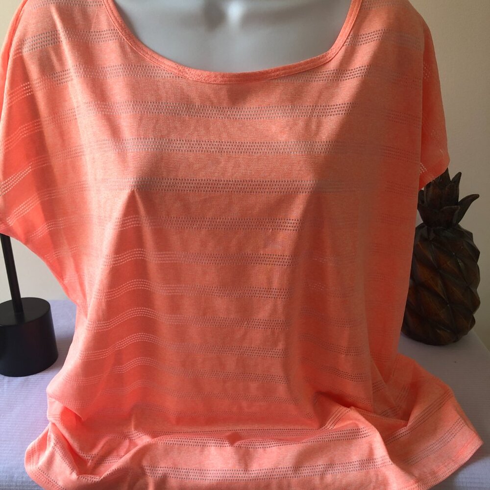 Item 24-069 - BUNDLE! - 2 Zelos Tops - Size XXL